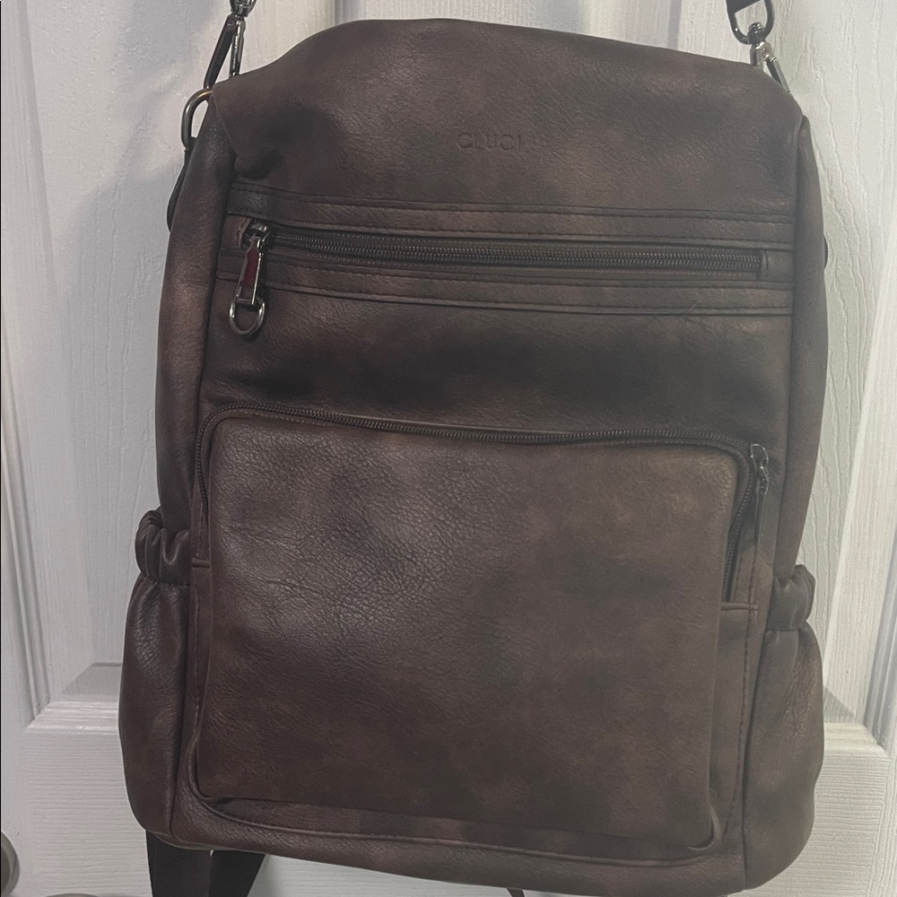Cluci Brown Backpack